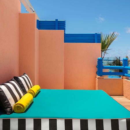 Salt Of Palmar, An Adult-Only Boutique Hotel Belle Mare Exterior foto A balcony at the W Maldives