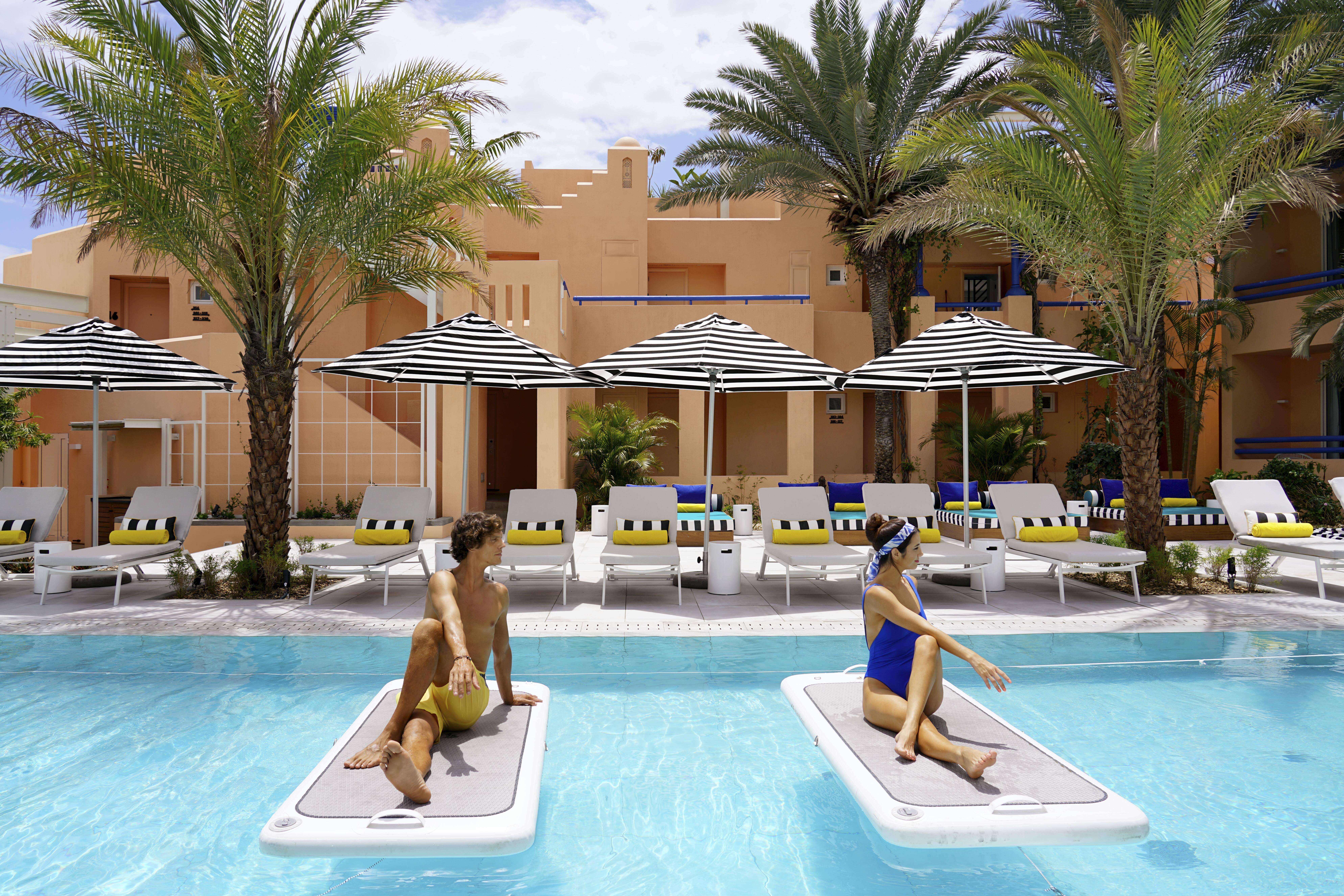 Salt Of Palmar, An Adult-Only Boutique Hotel Belle Mare Exterior foto The swimming pool at the hotel